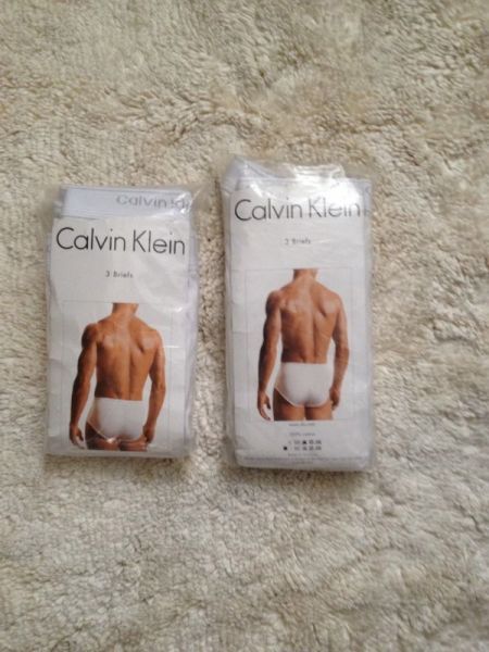 Conjunto de Cuecas Calvin Klein